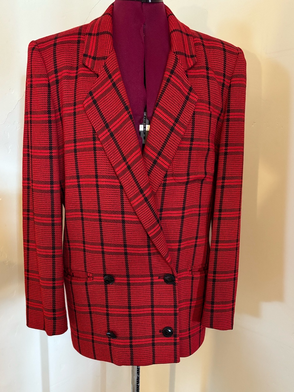 Heathers film look? True vintage 1980s Giraffe brand Red wool plaid blazer 6